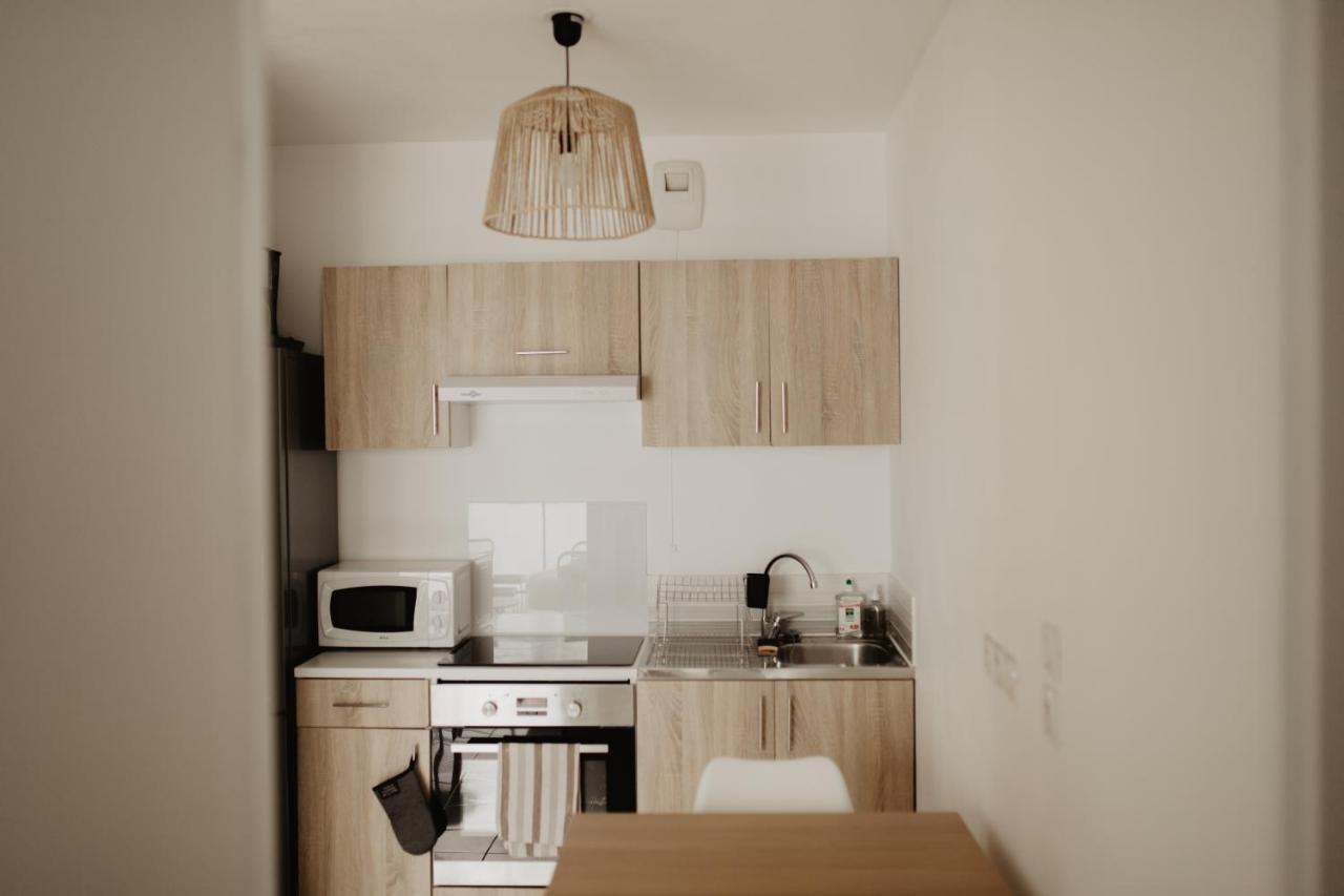 Bel Appartement Climatise Avec Place De Parking Marseille Exterior photo